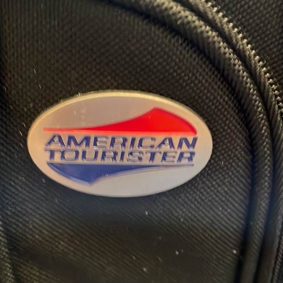 American Tourister cross body black canvas bag NEW 15 length 10 inch height - Picture 2 of 6